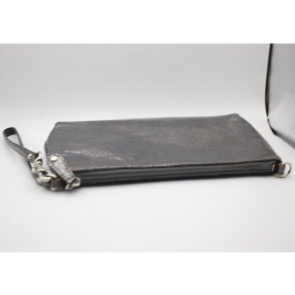Coach Metallic Pewter Silver Zip Closed Wristlet - Picture 4 of 7